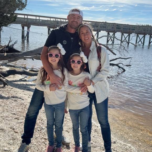 Meet your Posher, Lauryn - Picture 1 of 1